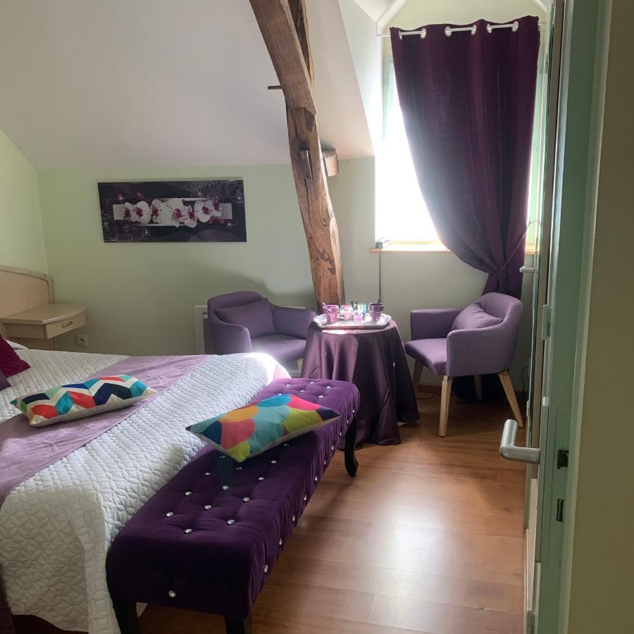 Auberge Du Cheval Blanc Beaumont-Pied-de-Boeuf  Exteriör bild